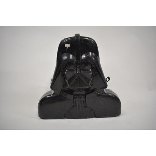 167 - Star Wars - Group of vintage Star Wars items to include X-Wing, Darth Vadar Carry case, Chicken Walk... 