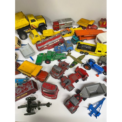 155A - In excess of 40 model vehicles and accessories including Corgi, Tonka and Lesney, in played with con... 