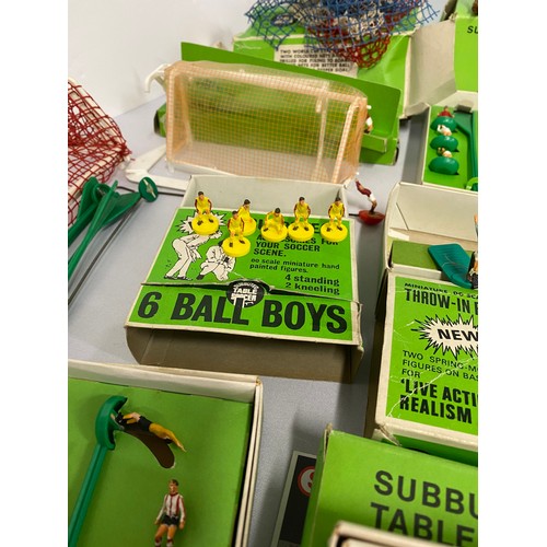 149 - Vintage/retro Subbuteo Table Soccer including pitch cloths, nets, x10 teams, goalkeepers, ball boys,... 