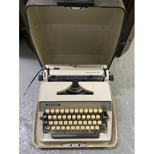 97 - Retro Adler Gabriele 25 portable Typewriter in case