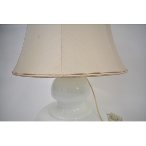 190 - Table lamp with twin bulb holder, white glass bulbous base, PAT tested. AF.