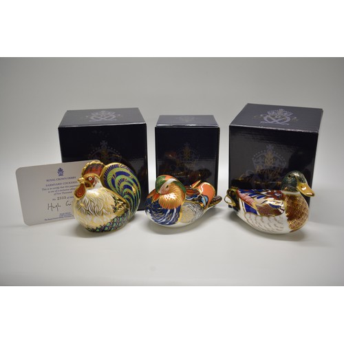 231 - Royal Crown Derby large 'Farmyard Cockerel' paperweight, exclusive edition of no. 2333 of 5000, sign... 