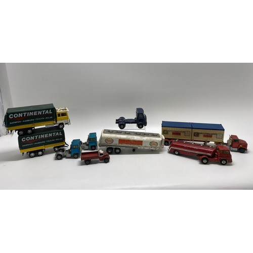 246 - A variety of Dinky and other diecast vehicles, to include industrial, freight, and military-related