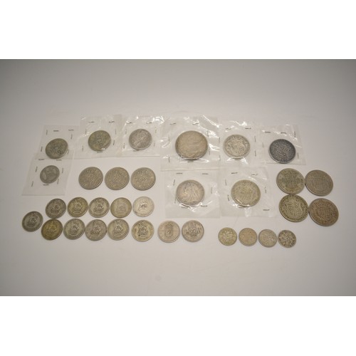 257 - Mixed UK coinage to include some silver Half Crowns, Florrins, Shillings, Six Pences, etc.