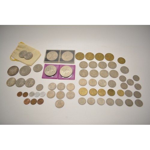 262 - Mixed US coins to include Morgan One Dollar and other coins. AF untested.