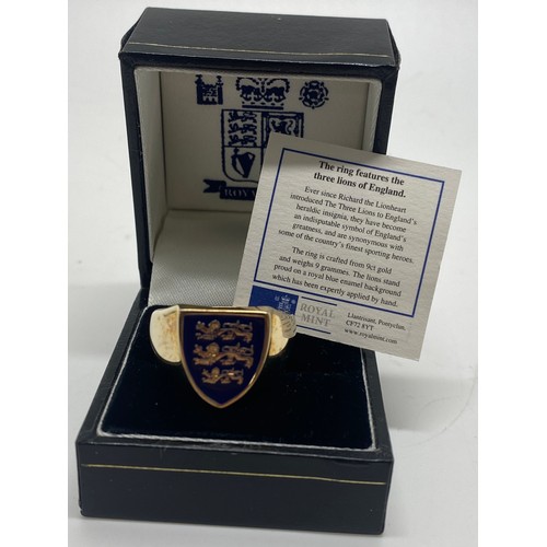 328 - Royal Mint Three Lions Ring with box and certificate, shield design with blue enamel and 3 gold lion... 