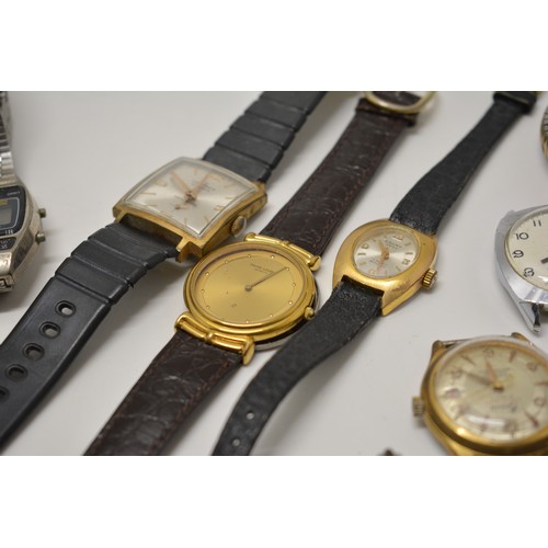 347 - A large quantity of mixed ladies and gentleman's wrist watches  etc. AF