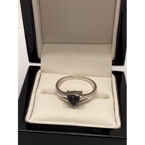 297A - 18K Alexandrite white gold ring, with box and certificate, approx size N. Approx metal weight 2.92g.