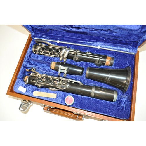 67 - Clarinet in original case, AF