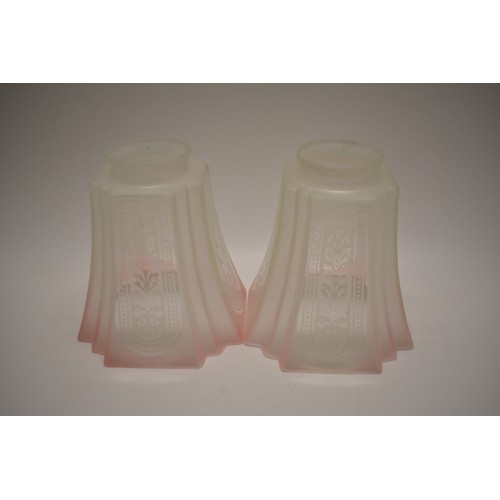 122 - x4 matching glass lamp shades together with a pair of etched design Deco style shades  in light pink... 