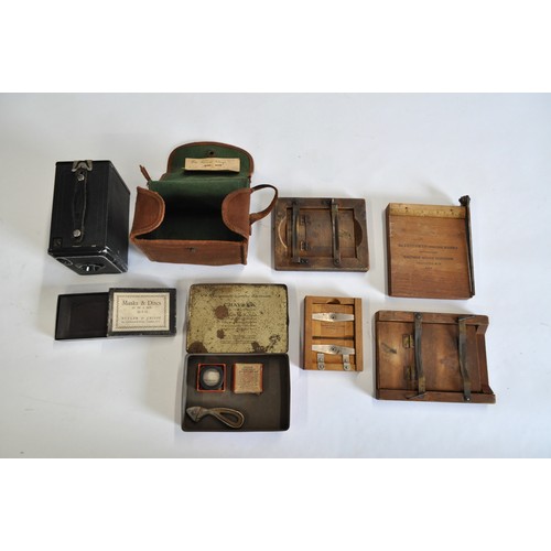 72 - Kodak equipment dating 1929-1935 to include a Kodak Portrait No.2 camera with leather case which was... 