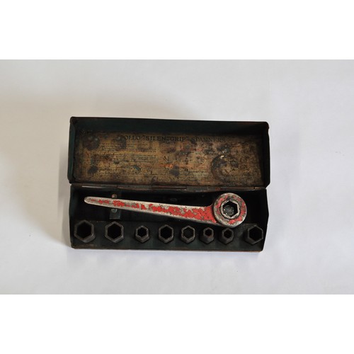 207 - A vintage Accles & Pollock socket set