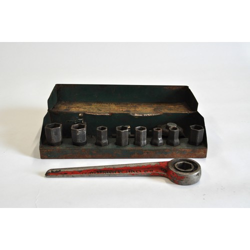 207 - A vintage Accles & Pollock socket set