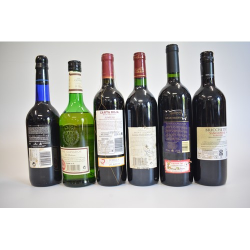 6 - One bt Brichetto Sangiovese, 2013. One bt.Carta Roja Gran reserva, 2009. One bt. Reserve Saint Clair... 