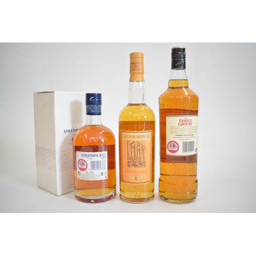 131 - One Boxed bt Strathisla 12 years, 70cl, 40%. One bt. Glenmorangie 10 years old, 700ml, 40%, 1990s. O... 