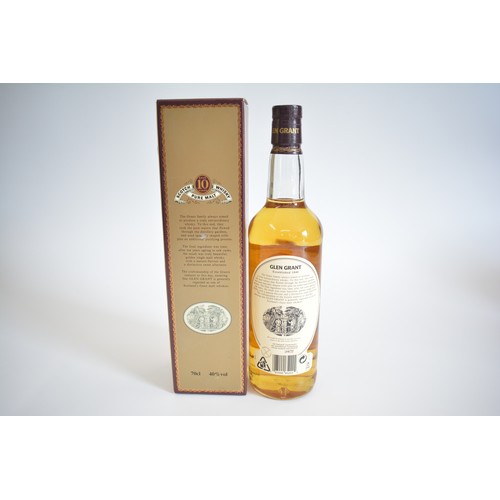 138 - One Glen Grant 10 years Pure Malt, 70cl, 40%, 1990s.