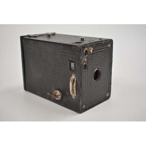 41 - Kodak Brownie No.2 camera in case together with instruction booklet, Polaroid Land Camera 1000S with... 