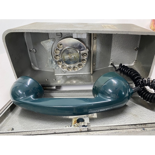 124 - Retro GPO BT Telephone no.745.designed to be wall mounted. Heavy metal case contains handset to fron... 