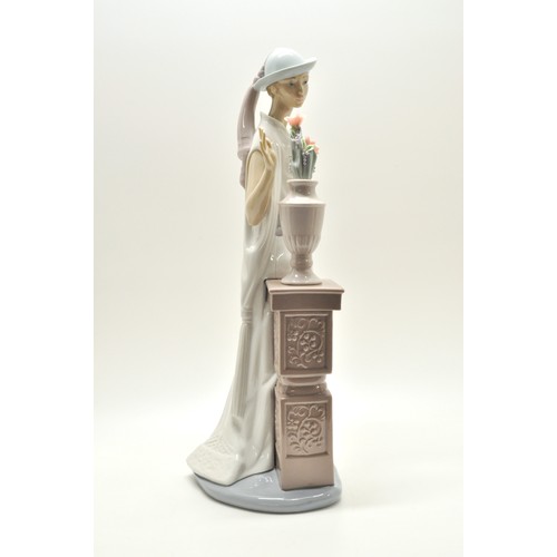 262 - Lladro large figurine Lady Grand Casino with column, height 34cms, marked on the base, issued from 1... 