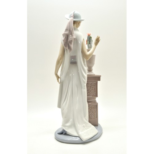 262 - Lladro large figurine Lady Grand Casino with column, height 34cms, marked on the base, issued from 1... 