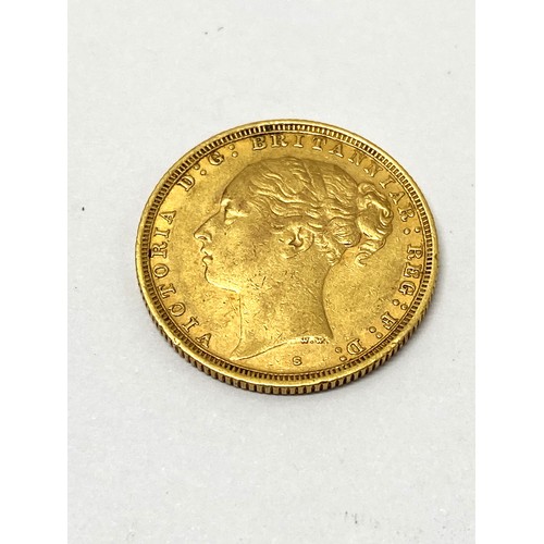 338 - 1887 Queen Victorian 22ct gold sovereign