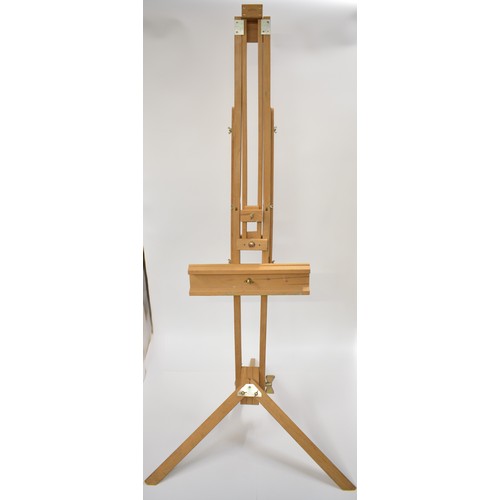 9 - Large Winsor and Newton Wooden Easel