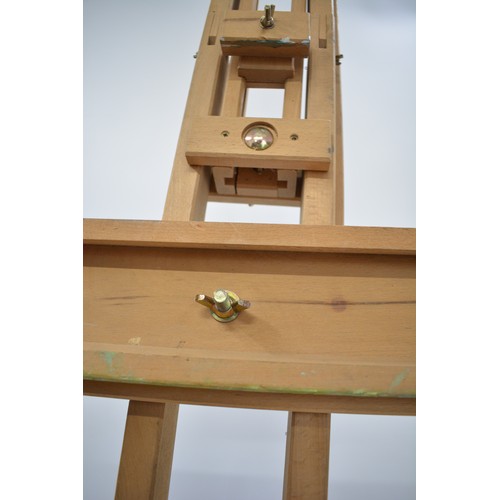 9 - Large Winsor and Newton Wooden Easel