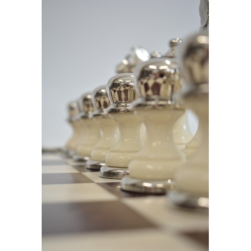 160 - Quirky - Libra Yates Chess Set Featuring Acrylic Base and 32 Oversized Aluminium Chess Pieces. Board... 