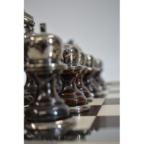 160 - Quirky - Libra Yates Chess Set Featuring Acrylic Base and 32 Oversized Aluminium Chess Pieces. Board... 