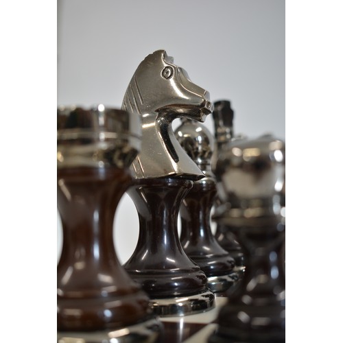 160 - Quirky - Libra Yates Chess Set Featuring Acrylic Base and 32 Oversized Aluminium Chess Pieces. Board... 