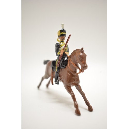 178 - Britains die cast cavalry advancing soldiers, Hussars, 7.7cm. x5 items