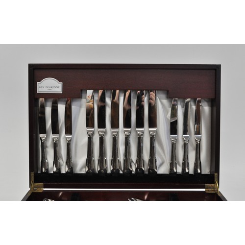 243 - Guy Degrenne canteen of cutlery, Complete 50 piece for six persons.