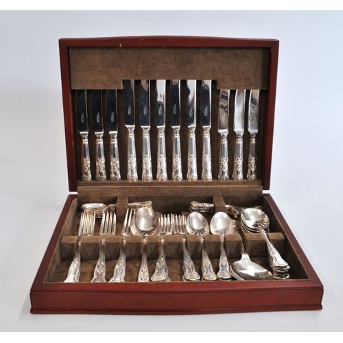 249 - Canteen of Cutlery by Arthur Price, England. 6 person setting, also with cake slicer, bread knife.