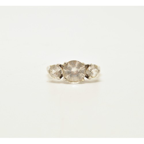 269 - 9ct trilogy ring, Large central stone. Approx size K, stamped 9Ct. Approx gross weight 2.5g.