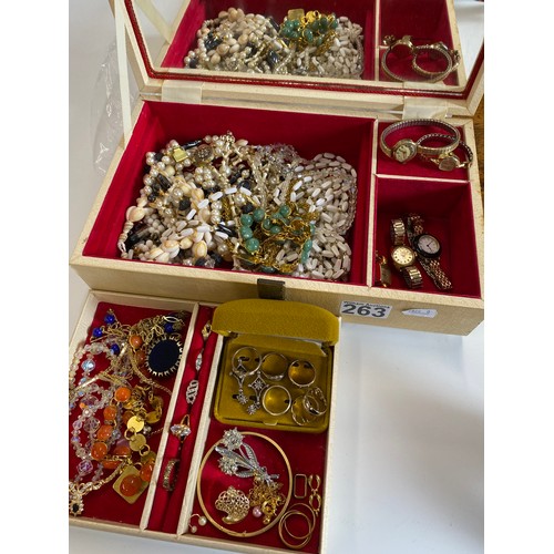 263 - Retro jewellery box containing  a 9ct gold ring with clear stones hallmarked Birmingham, with variou... 