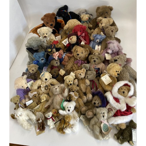 233 - A large collection of bears some are mohair,  to include Boyd Bears, Claywood Bears, Gund Bears, GAN... 