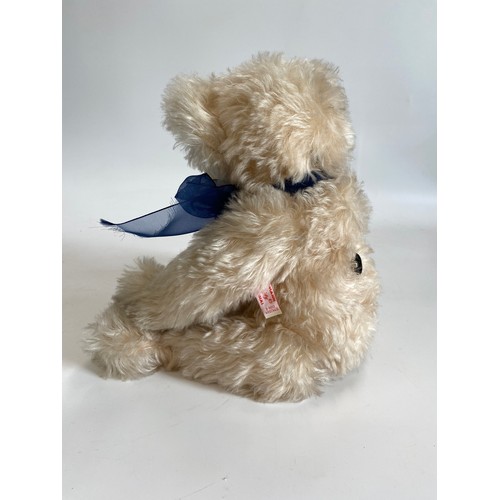 233A - Hermann’s musical bear, with tag, embroidered limited edition 228/1000.