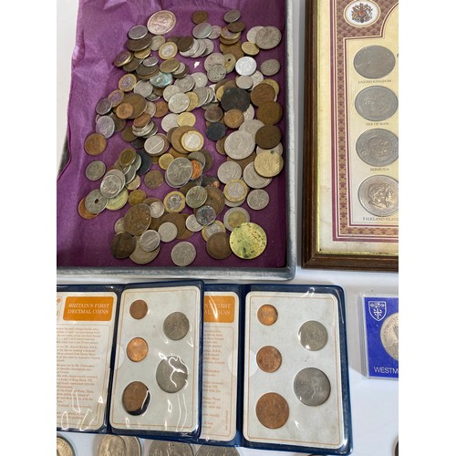 251 - Mixed coinage to include quantity of Georgian and Victorian silver coins