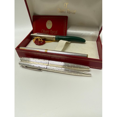 35 - Parker Pen with 18ct gold nib, vintage Zenith '61' fountain pen, and Olivier Pascal  twin pen set in... 