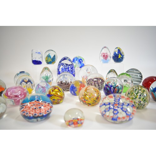 3 - A large quantity of mixed paperweights of various designs, shapes and colours