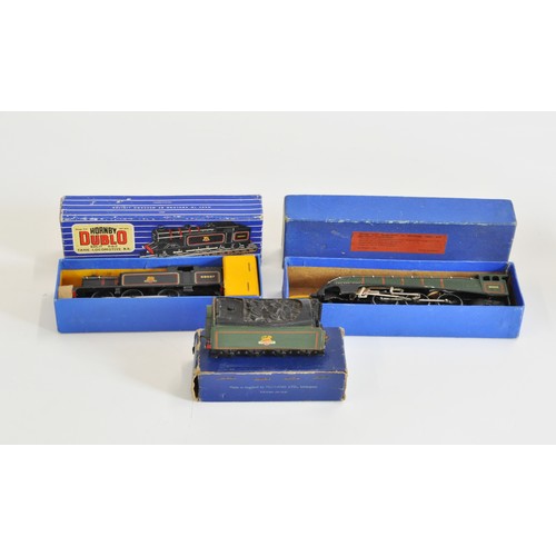 116 - Hornby Dublo boxed Silver King with tender and Hornby Dublo tank locomotive boxed