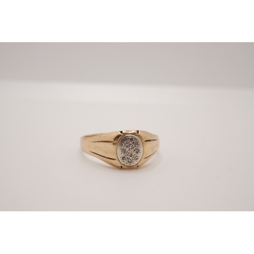 208 - Gent's 9ct yellow gold ring with diamonds inset in to the central design. Approx size Y, approx weig... 