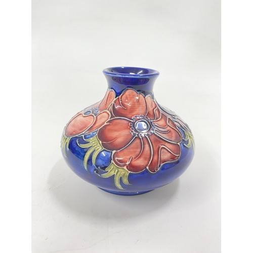 17 - Moorcroft Anenome squat vase signature to the bottom in blue. Approx H11cm.