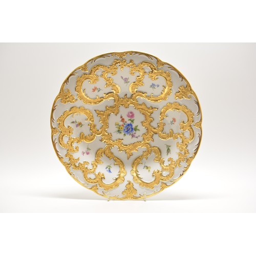 22 - x2 - 20th Century Meissen plates decorated with gilt detailing, underglaze swords to the underside, ... 