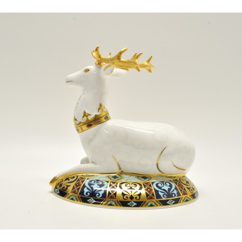 29 - Royal Crown Derby 'The White Hart Heraldic Stag' paperweight. Limited edition no. 1237 of 2000. Desi... 