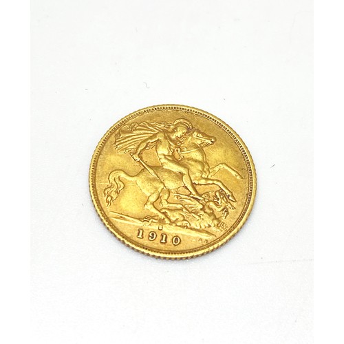 86 - 22ct gold half sovereign coin dated 1910.