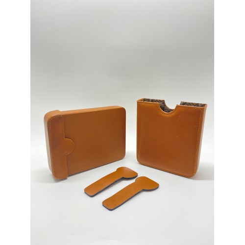 130 - Luxurious leather travelling watch case, for x2 watch capacity.