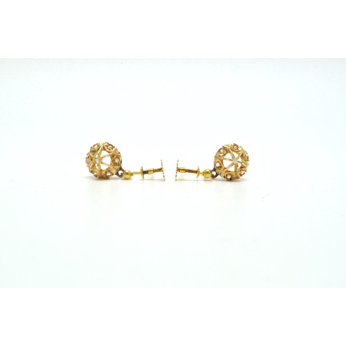 89 - Pair of screw back earrings stamped 9ct, AF.