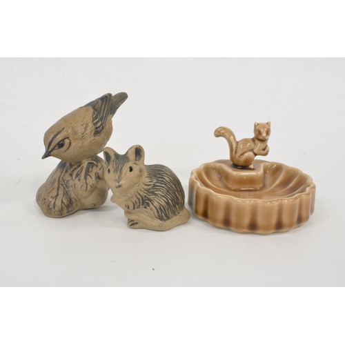 16 - Selection of mixed animals to include Beswick, Poole pottery etc