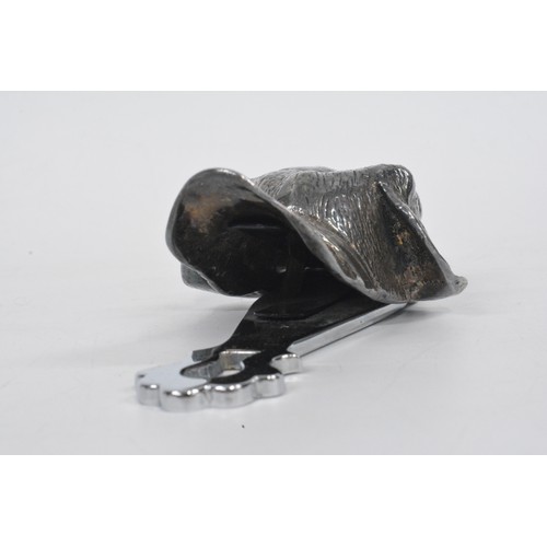 125 - Silver plated letter holder in  the form of a greyhound head, with glass eyes, length approx 15 cms